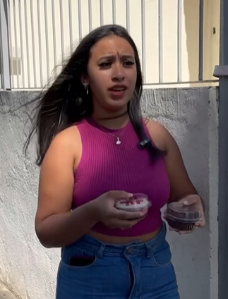 L1401004 Vendia bolos de pote de um jeito que ninguém lhe part2