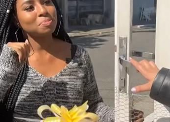 L2201005 Queria tudo da vizinha até ponto de parte 2