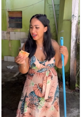 L0201001 Sua vizinha era feliz ela queria mesmo com seu parte 2