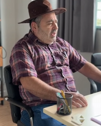 L2226002 Ele tratou Pai da sua noiva assim vida lhe part2