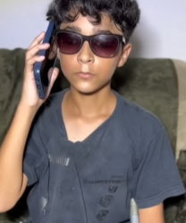 L0505007 Criança esperta usa parte 2