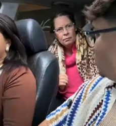 L0603003 Ela tinha vergonha da mae mas futuro namorado de parte 2