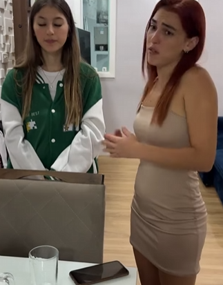 L0604005 Mãe ajudou esconder gravidez da filha adolesce parte 2