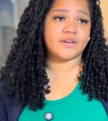 L0618003 A filha brincalhona foi repreendida pelos pais parte 2