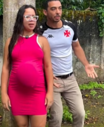 L0807004 Ela está dando gol parte 2