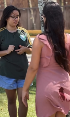 L0707006 Ela menstrua na rua parte 2