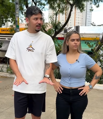 L0726005_Se disfarçou de mendiga para fugir, mas todos rece_parte 2