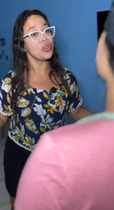 L0207003_Ela avisou seu patrão_part2