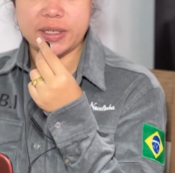 L0907006 Mulher sem saída usa parte 2