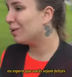 L1107004 Ela debochou da sua ex amiga sem saber quem ela se parte 2