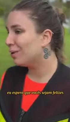 L1107004 Ela debochou da sua ex amiga sem saber quem ela se parte 2