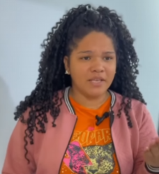 L1118006 Mulher egoista da resto de comida para criança só parte 2