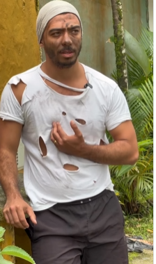 L1205004 Essa menina menstruou parte 2