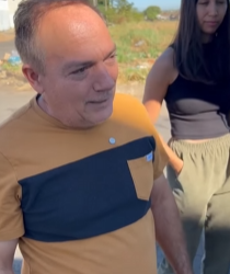 L1209006 Este homem fez um teste de honestidade com essa mo parte 2