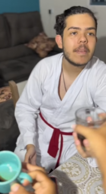 L0305006 Mulher em perigo pede ajuda ao seu cunhado irmão parte 2