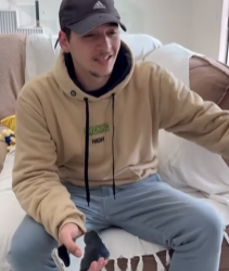 L1501002_Mandava dinheiro para mãe fazer uma casa, quando_part2