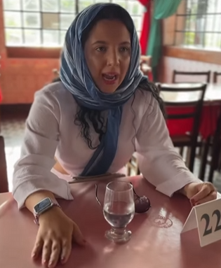 L1504007 Ela se disfarçou de garçonete para desmascarar parte 2