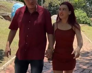 L1304003 Pedi para um estranho ser meu namorado, para fazer parte 2