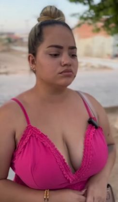 L1315002 Uma patroa sem humildade !!! parte 2