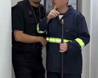 L1326001_Ela recompensou por sua honestidade…_parte 2