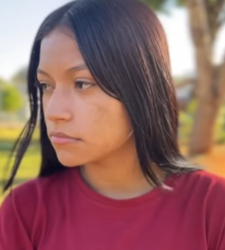 L1324001_Essa menina fez algo_parte 2