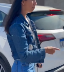 L1409004 Vizinha julga trabalho da outra sem saber da his parte 2