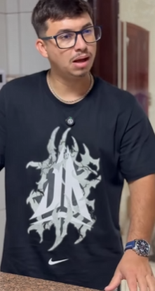 L1618007_Ela comeu Danone vencido seu pai tomou atitu_parte 2