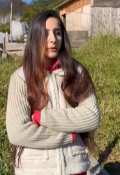 L1801003 Ela testou suas filhas… parte 2