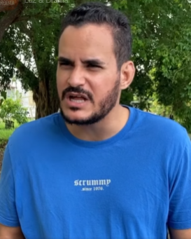 L2220002 Ela HUMlLH0U por ser pobre Mas ele ensinou uma parte 2