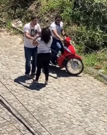 L1820005 Esposa pegou marido no flαgяα com outra dentro do parte 2