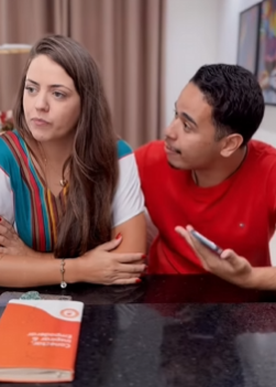 L0418007 Ele atendeu sua ex na frente de sua atual esposa parte 2